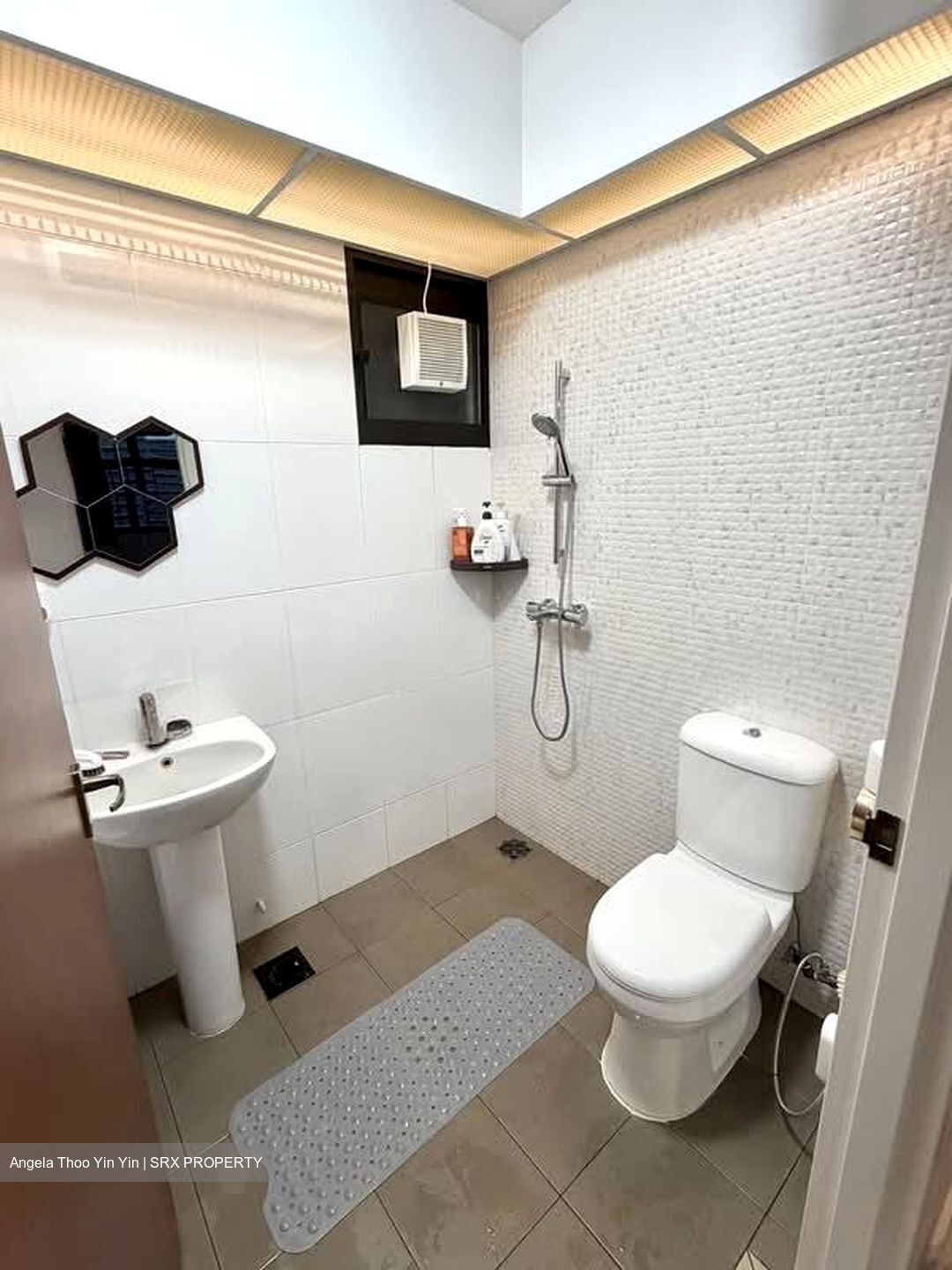 Blk 996B Buangkok Tropica (Hougang), HDB 4 Rooms #572759191